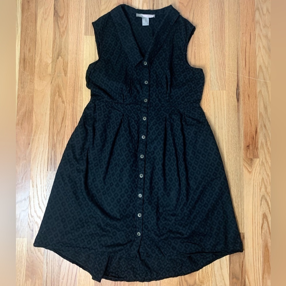 Forever 21 Black Sleeveless Button-Front Mini Dress